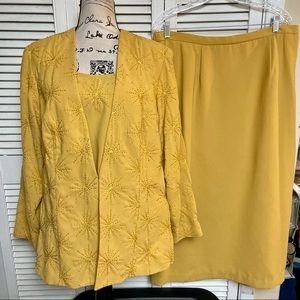 Maxie Klein Plus size skirt suit